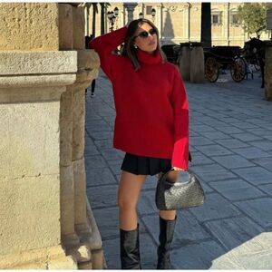 Zara Knit EUc Oversized Turtleneck Mock Neck Sweater Size S Red
